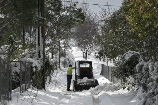 Xιόνια